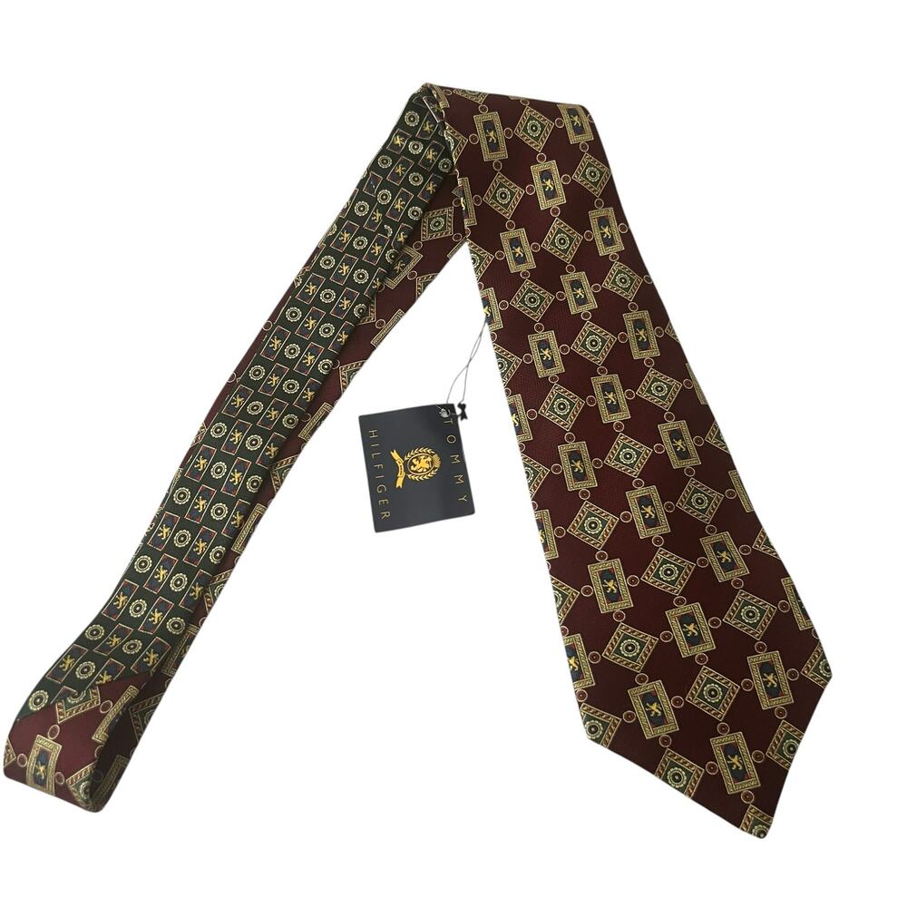 Tommy Hilfiger Vintage Lion Crest Geometric Print Silk Tie